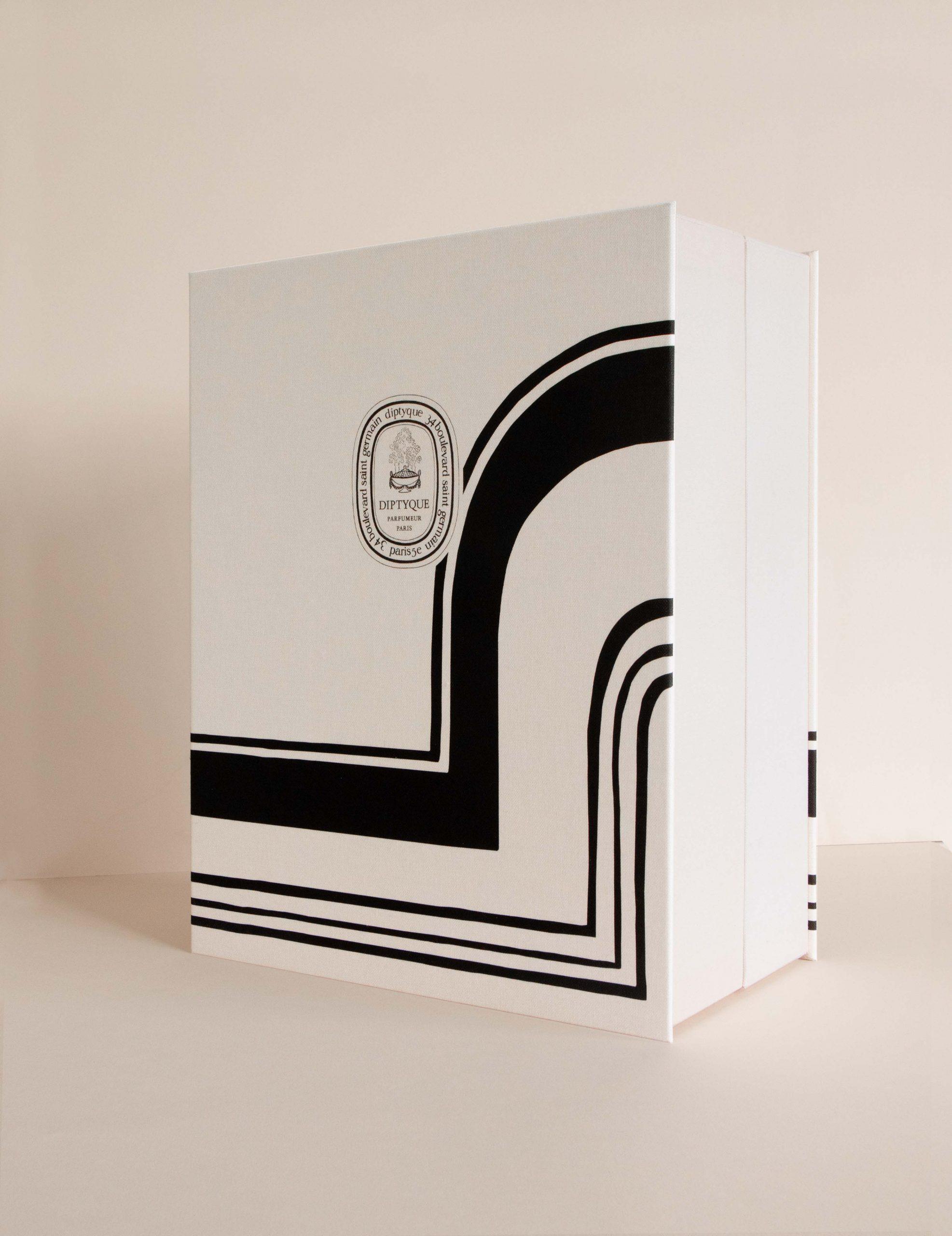 When Should You Outsource Your Wedding Stationery Printing? A Practical Decision Guide for Designers